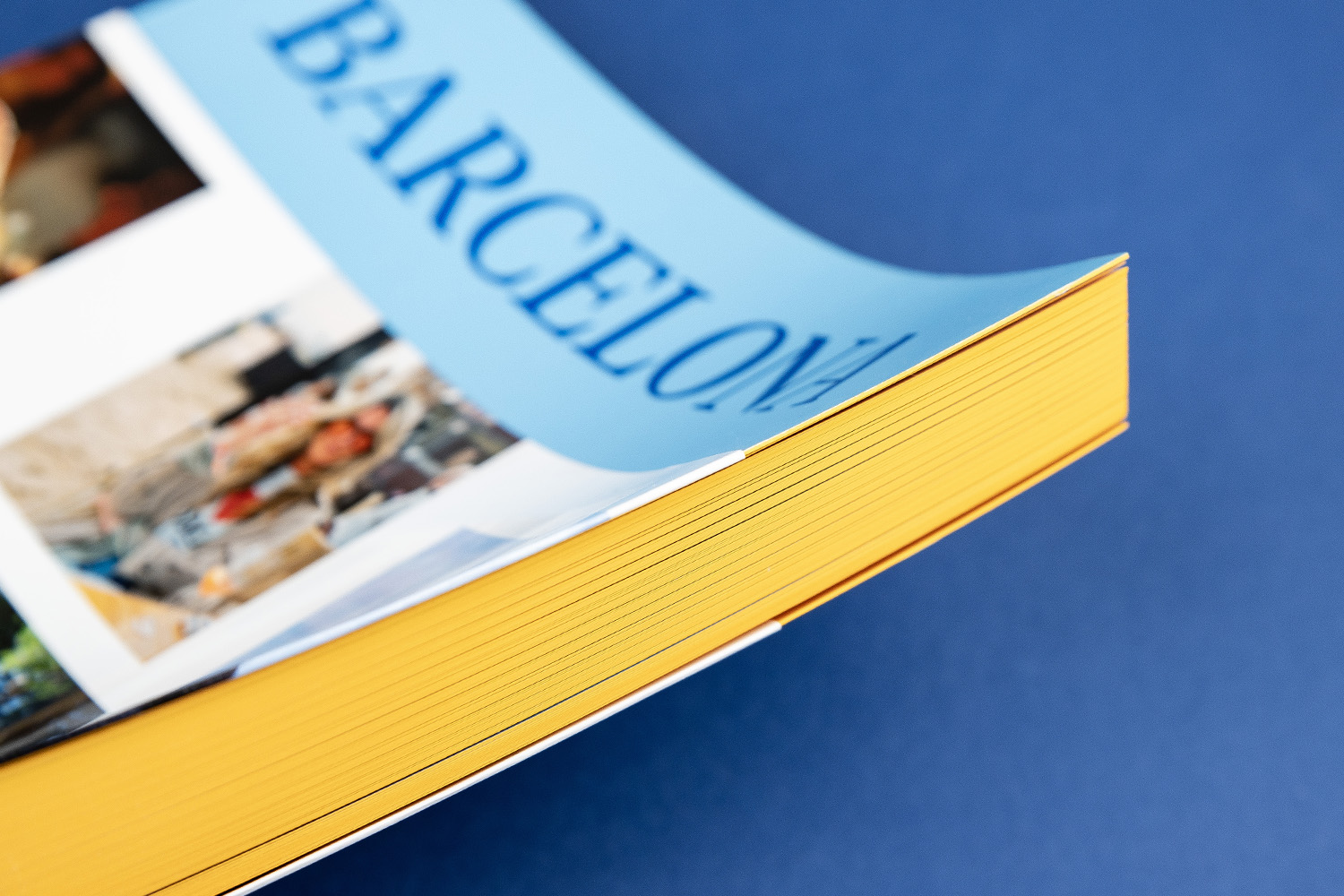 Painted edges printed Barcelona Ciutat de Terrasses