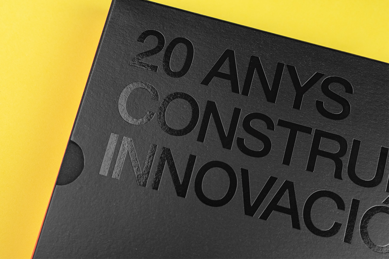 Construccions d'Aro book transparent stamping